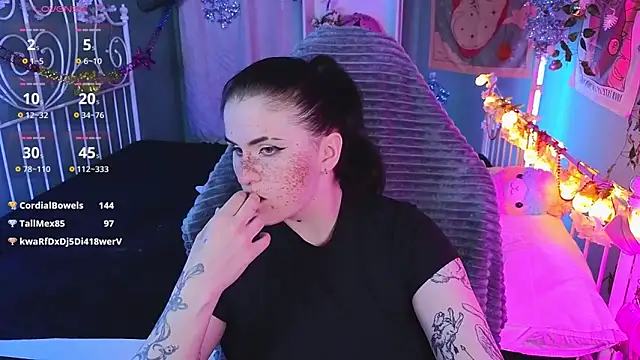 Snapshot of Dark_Shine chatting on 17, 12, 2025 Dark Shine online show from 17, 12, 2025