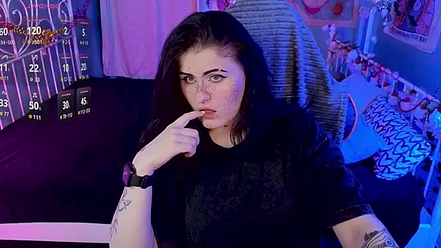 Snapshot of Dark_Shine chatting on 20, 12, 2025 Dark Shine online show from 20, 12, 2025