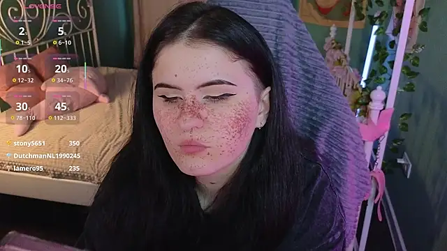 Snapshot of Dark_Shine chatting on 12, 1, 2026 Dark Shine online show from 12, 1, 2026