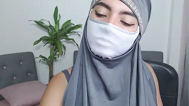 jade nassar online show from 10, 11, 2025