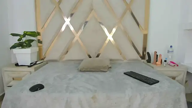 arielasm online show from 18, 2, 2026