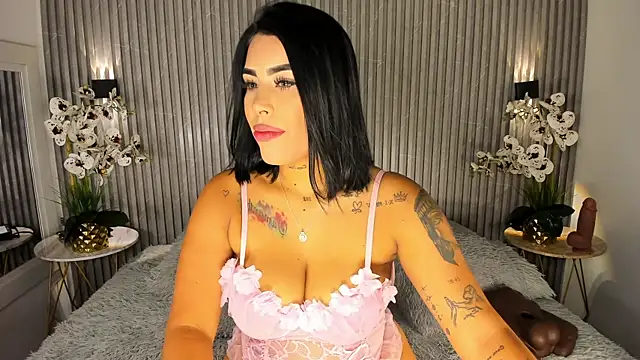 MaddyGray  online show from 12, 7, 2026