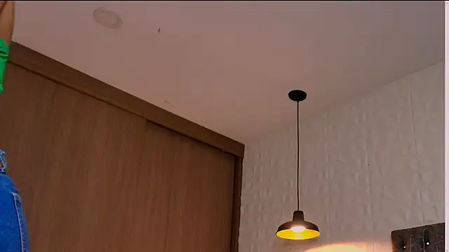 Snapshot of karol_dl chatting on 11, 11, 2025 karol dl online show from 11, 11, 2025