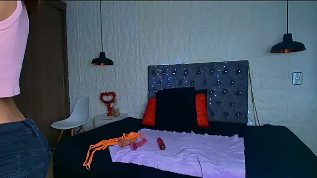 Snapshot of karol_dl chatting on 23, 11, 2025 karol dl online show from 23, 11, 2025