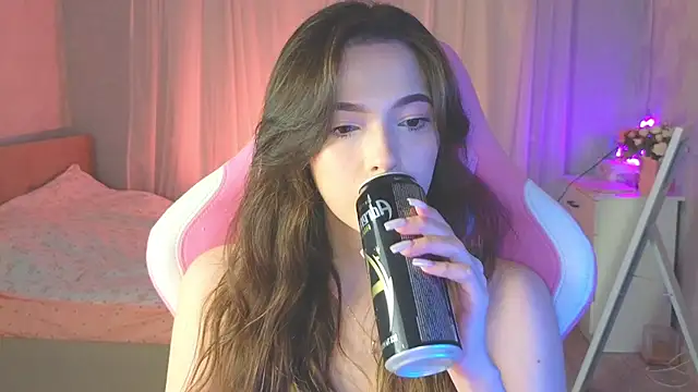 yuna sunshy online show from 27, 11, 2025