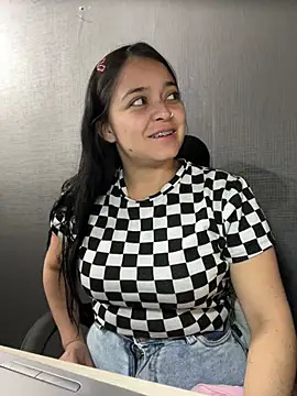 Emily Rivers  online show from 16, 2, 2026