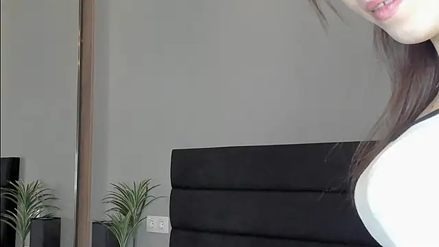 Forever Smiler online show from 7, 10, 2025