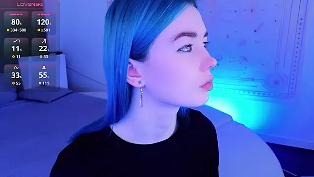 Kiara Dream online show from 3, 10, 2025