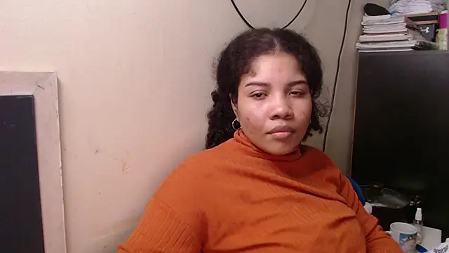 Snapshot of madelene chatting on 22, 12, 2024 madelene online show from 22, 12, 2024