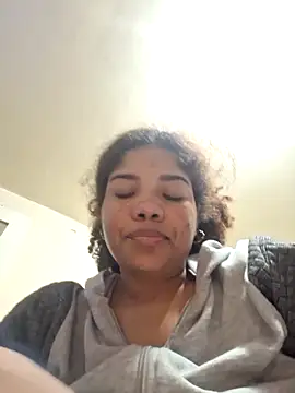 Snapshot of madelene chatting on 19, 2, 2025 madelene online show from 19, 2, 2025