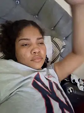 Snapshot of madelene chatting on 24, 2, 2025 madelene online show from 24, 2, 2025