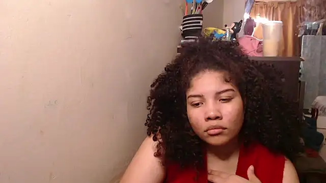 Snapshot of madelene chatting on 13, 9, 2025 madelene online show from 13, 9, 2025