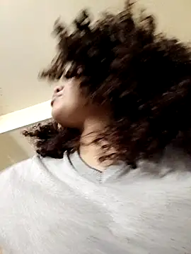 Snapshot of madelene chatting on 19, 9, 2025 madelene online show from 19, 9, 2025