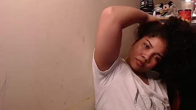 Snapshot of madelene chatting on 13, 10, 2025 madelene online show from 13, 10, 2025