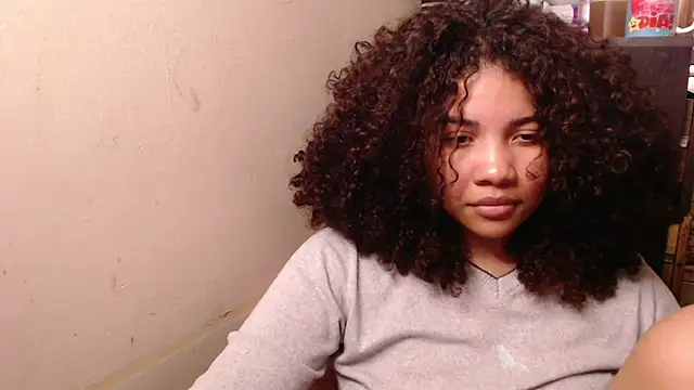 Snapshot of madelene chatting on 29, 10, 2025 madelene online show from 29, 10, 2025