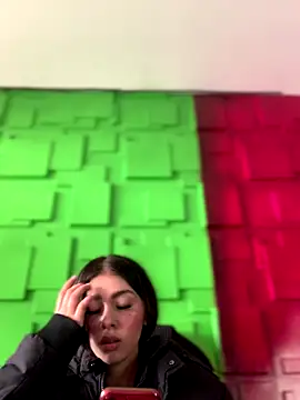 Snapshot of Linda_LS chatting on 6, 10, 2025 Linda LS online show from 6, 10, 2025