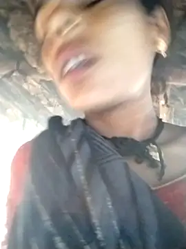 Snapshot of Sonam_mehta chatting on 4, 10, 2025 Sonam mehta online show from 4, 10, 2025