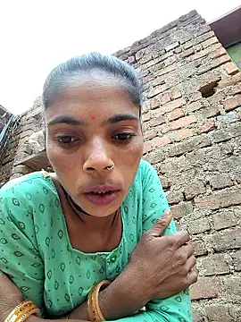 Snapshot of Sonam_mehta chatting on 28, 11, 2025 Sonam mehta online show from 28, 11, 2025