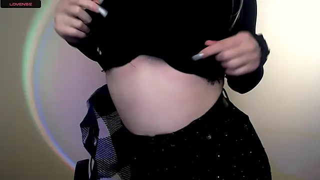 Snapshot of AliceHotty_ chatting on 25, 10, 2025 AliceHotty online show from 25, 10, 2025