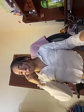 Snapshot of MiaRousexxx_ chatting on 9, 11, 2025 MiaRousexxx online show from 9, 11, 2025