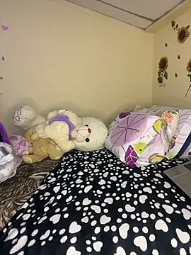 Snapshot of MiaRousexxx_ chatting on 15, 11, 2025 MiaRousexxx online show from 15, 11, 2025