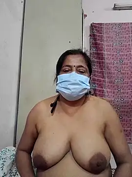 mature mimi online show from 18, 4, 2026