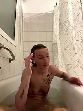 Emilia Mausi online show from 18, 1, 2026