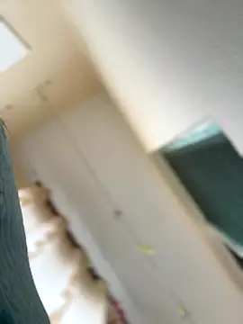 iSelena online show from 27, 10, 2025