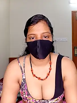 Snapshot of Rose-luckey chatting on 14, 9, 2025 Rose-luckey online show from 14, 9, 2025