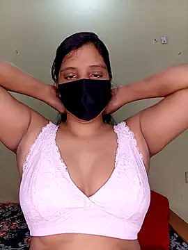 Rose-luckey online show from 27, 10, 2025