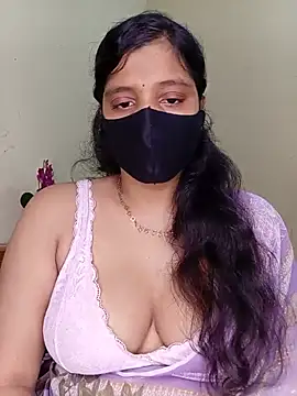 Snapshot of Rose-luckey chatting on 19, 5, 2026 Rose-luckey online show from 19, 5, 2026