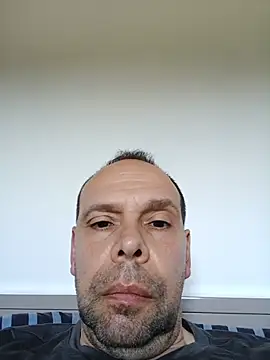 Snapshot of calofarru chatting on 22, 5, 2026 calofarru online show from 22, 5, 2026