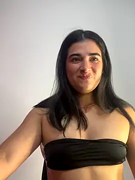 Snapshot of alice_shyness chatting on 13, 11, 2025 alice shyness online show from 13, 11, 2025