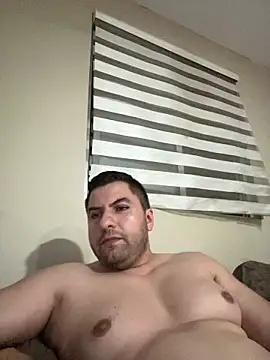 raulgzz4 online show from 19, 5, 2026