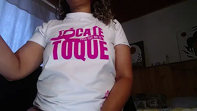 IVONNE COLLINS33 online show from 17, 1, 2026