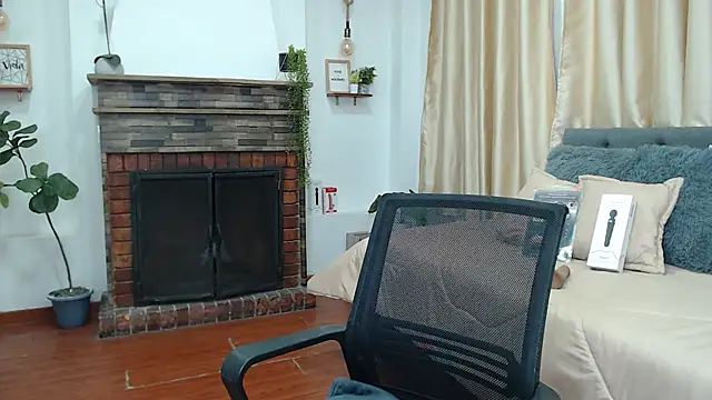 zohet kriss online show from 6, 10, 2025