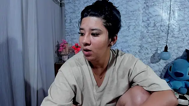 Snapshot of Shaden_11 chatting on 10, 10, 2025 Shaden 11 online show from 10, 10, 2025