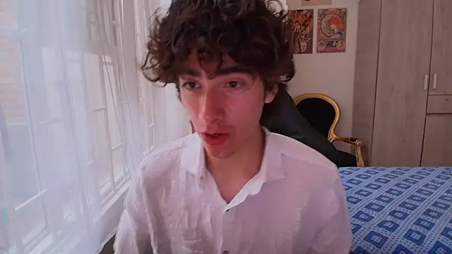 Nude Boy18 online show from 30, 10, 2025