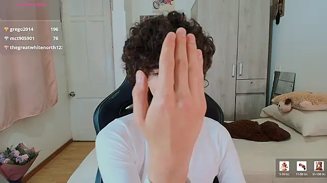 Nude Boy18 online show from 3, 2, 2026