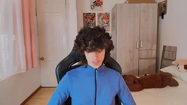 Nude Boy18 online show from 16, 3, 2026