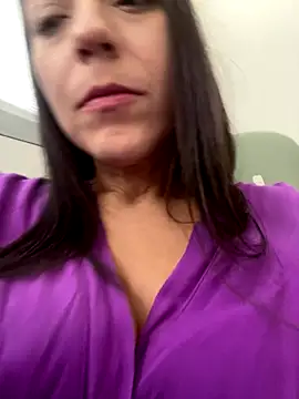 lucioliveira online show from 9, 10, 2025