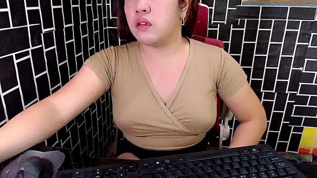 xUrDreamSlutWhore online show from 12, 9, 2025