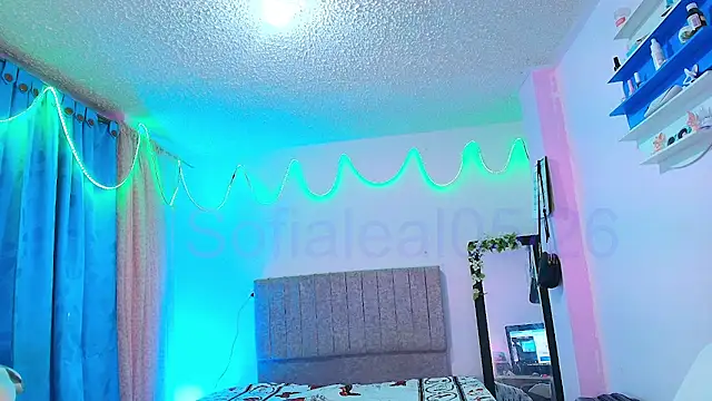 Snapshot of MiSofialeal chatting on 15, 5, 2026 MiSofialeal online show from 15, 5, 2026