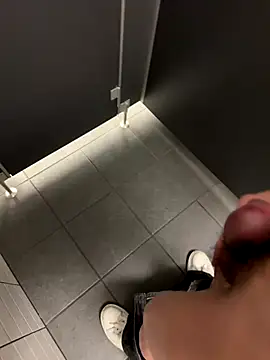 nikubenki6 online show from 3, 12, 2025