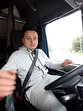 Amberdual online show from 9, 10, 2025