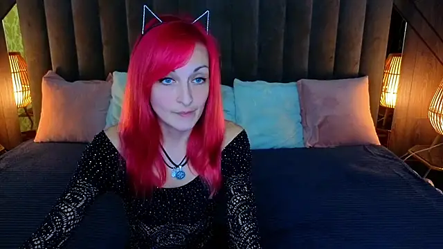 BrandyBloom online show from 8, 11, 2025