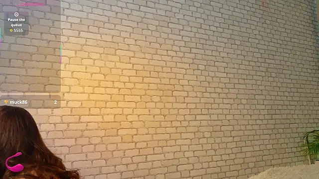 PhantomLace online show from 15, 4, 2026