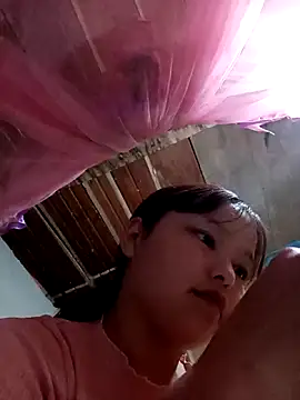 XoiXoi232 online show from 31, 10, 2025