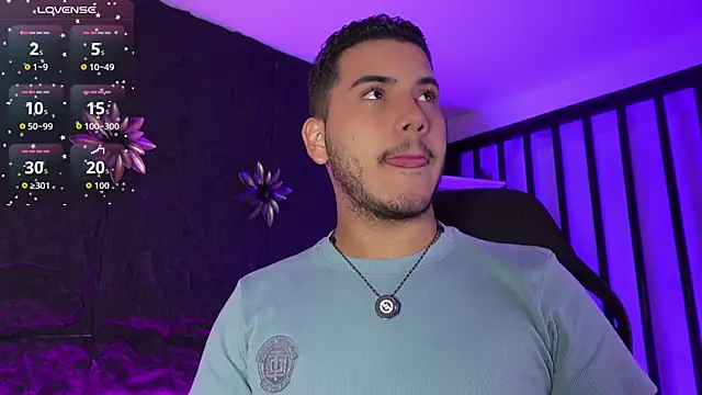 Axel grey  online show from 15, 12, 2025