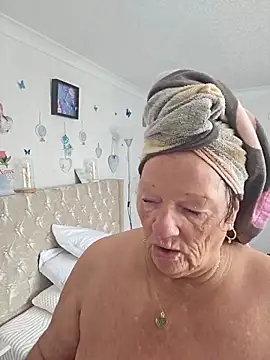 Angeldelightt online show from 18, 9, 2025